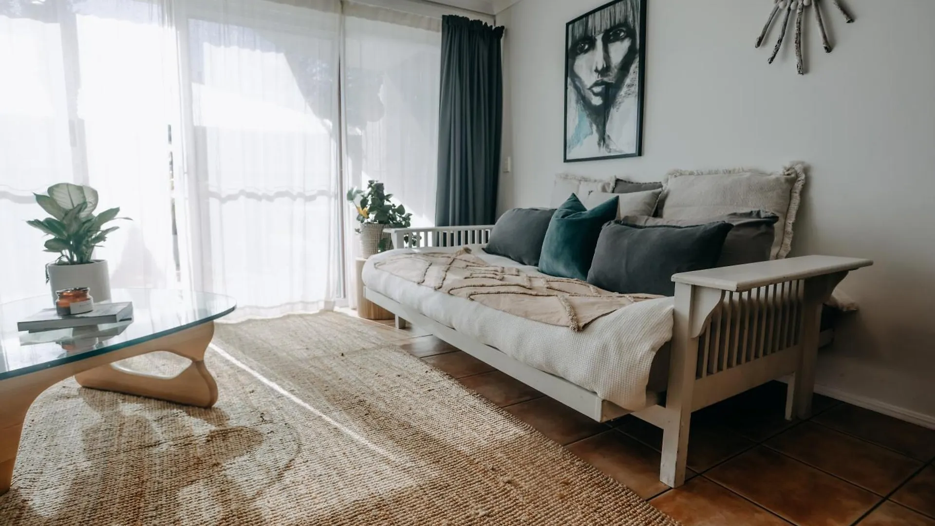 Apartment Aloha - Stylish Central Byron Studio Byron Bay Australia